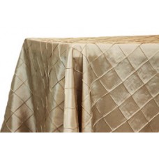 Pintuck 90x132" rectangular tablecloth Champagne